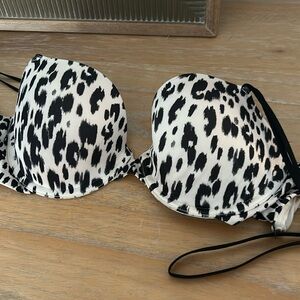 Victoria’s Secret push up bra